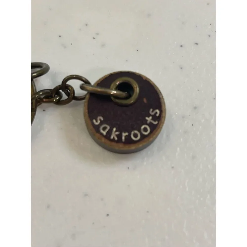 Sak Roots Elephant metal keychain